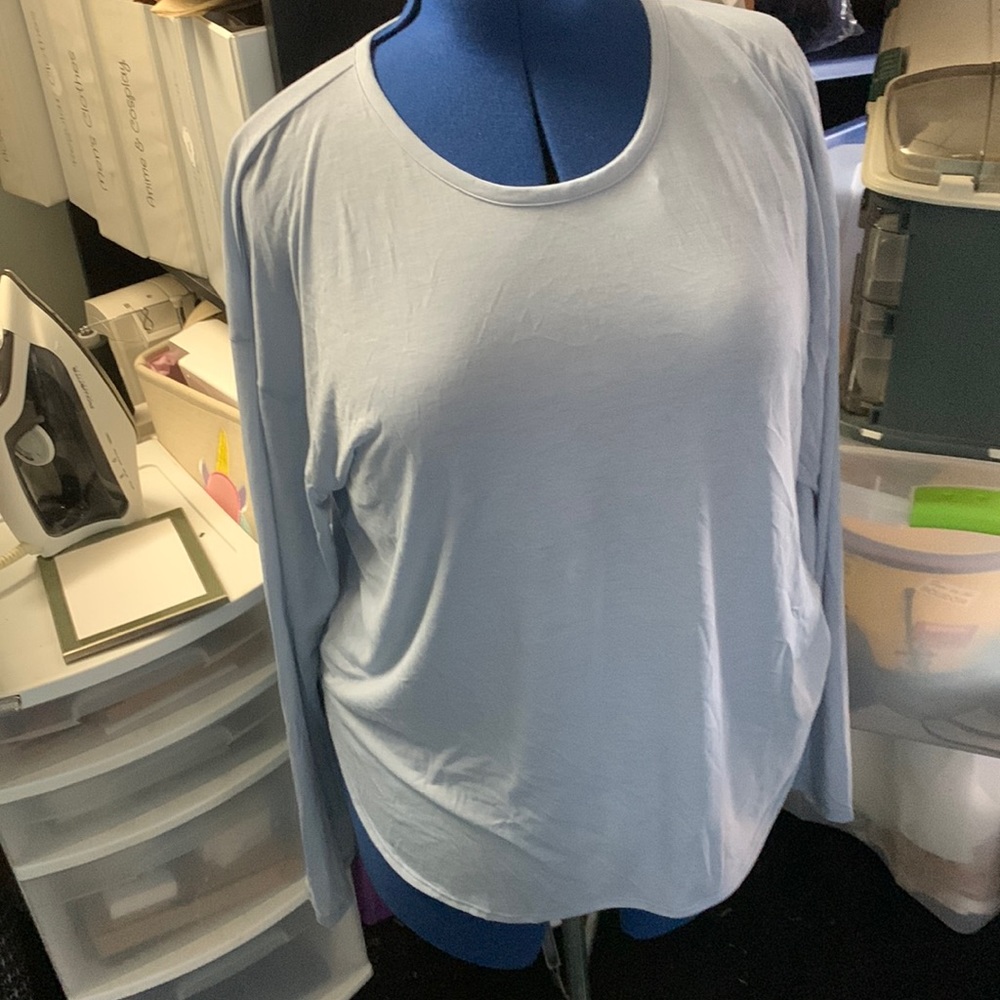 Long sleeve t shirt